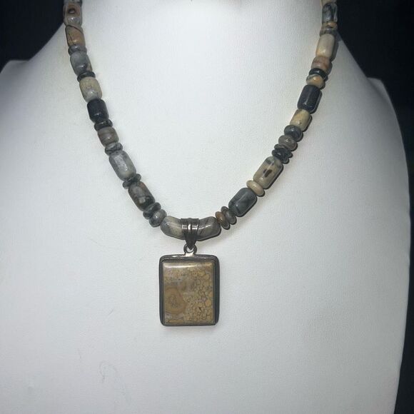 Vintage Boho Multi Stone Chunky Charm Necklace - Picture 1 of 11